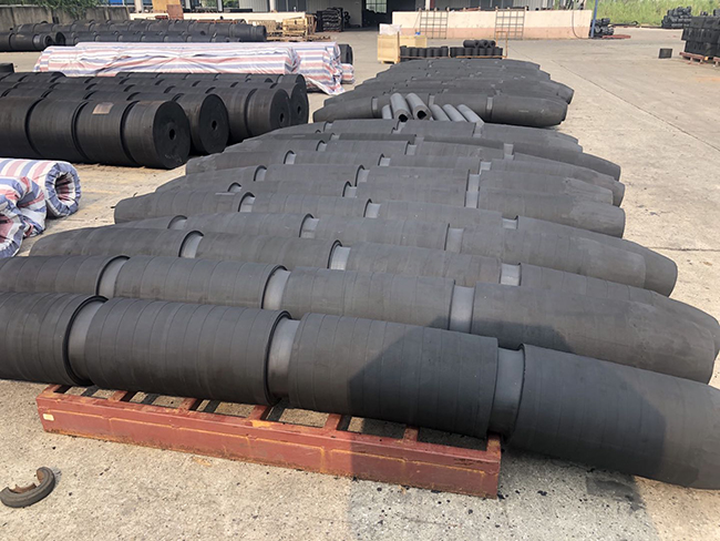 Cylindrical(CY-type)rubber fenders(图4)